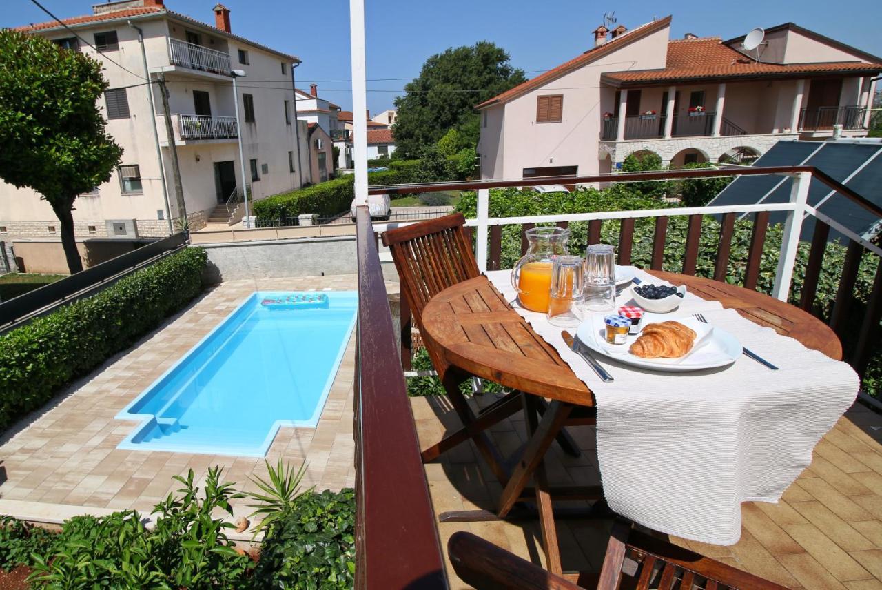 Apartment Nana Rovinj Exterior foto